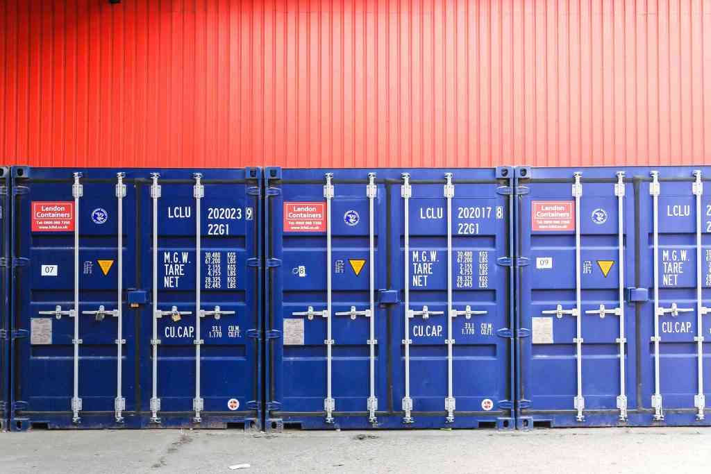 Henfield Storage - Southwark storage facility in Record Street, London, UK - Image 4