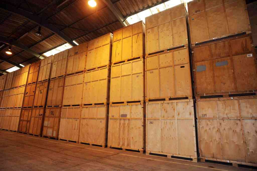 Express Removals Worldwide Ltd storage facility in Unit G, Rastrum Ltd, Harbour Road, East Sussex, Rye, UK - Image 4